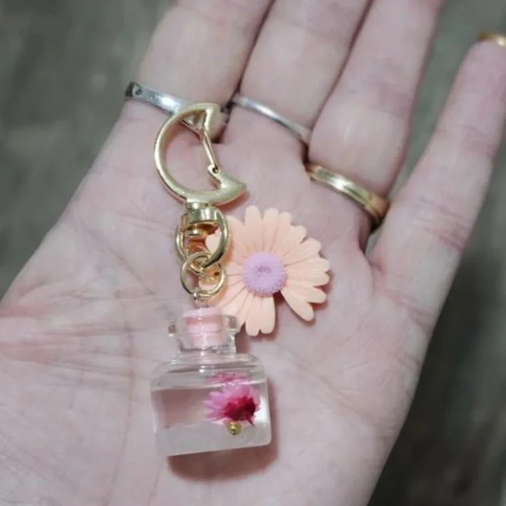 Small Peach Chrysanthemum Bottle Key Chain/Charm Purse Clip